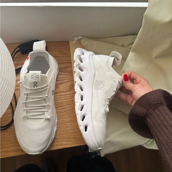 Loewe White Women's Sneakers - Picture 2 of 16